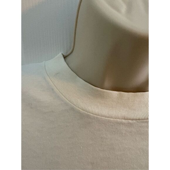 Oneita 80’s Single Stitch Tretorn White T-Shirt. Measures 22” pit to pit - Picture 10 of 10